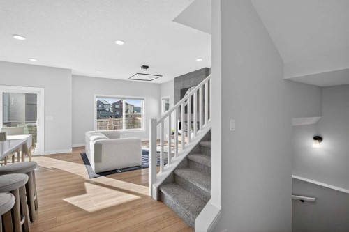 78 Silverton Glen Crescent Sw, Calgary, AB - Indoor Photo Showing Other Room