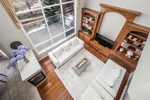 143 Hamptons Terrace Nw, Calgary, AB - Indoor Photo Showing Other Room