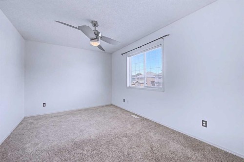 152 Saddlecreek Terrace Ne, Calgary, AB - Indoor Photo Showing Other Room