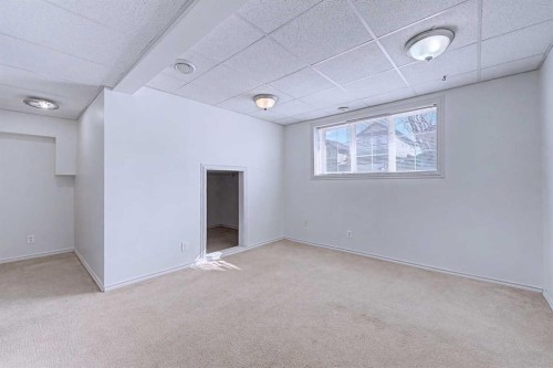 152 Saddlecreek Terrace Ne, Calgary, AB - Indoor Photo Showing Other Room
