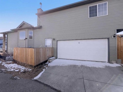 152 Saddlecreek Terrace Ne, Calgary, AB - Outdoor With Exterior