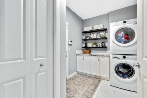 36 Cranarch Grove Se, Calgary, AB - Indoor Photo Showing Laundry Room