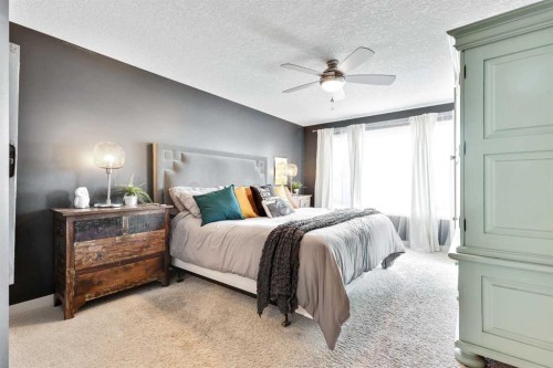 36 Cranarch Grove Se, Calgary, AB - Indoor Photo Showing Bedroom