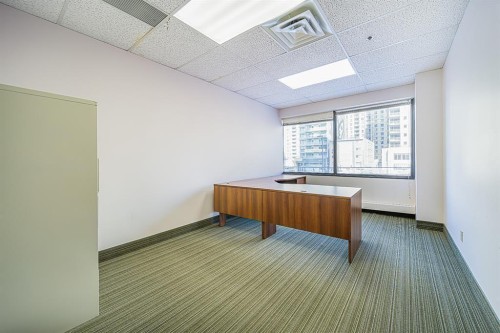 201-1100 8 Avenue Sw, Calgary, AB 
