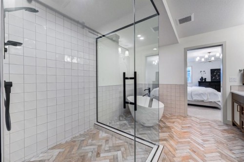 128 Sunrise Heath, Cochrane, AB - Indoor Photo Showing Bathroom