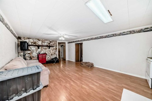 5202 44 Street, Olds, AB - Indoor Photo Showing Other Room