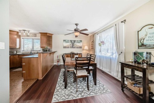 5202 44 Street, Olds, AB - Indoor Photo Showing Dining Room