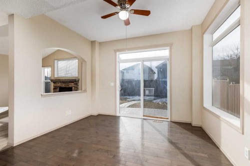 35 New Brighton Manor Se, Calgary, AB - Indoor Photo Showing Other Room