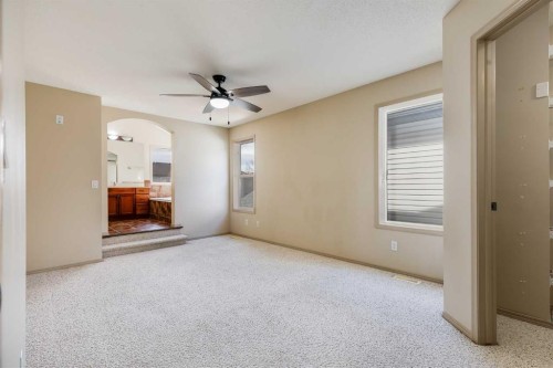 35 New Brighton Manor Se, Calgary, AB - Indoor Photo Showing Other Room