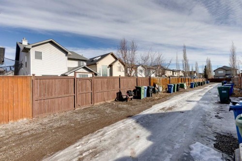 35 New Brighton Manor Se, Calgary, AB - Outdoor