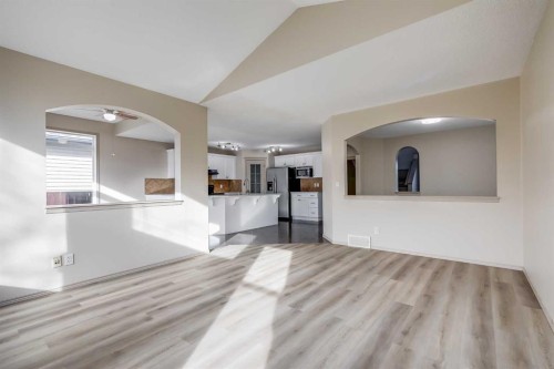 35 New Brighton Manor Se, Calgary, AB - Indoor