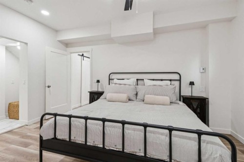 50 Riviera View, Cochrane, AB - Indoor Photo Showing Bedroom