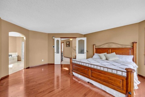 10409 Hamptons Boulevard Nw, Calgary, AB - Indoor Photo Showing Bedroom