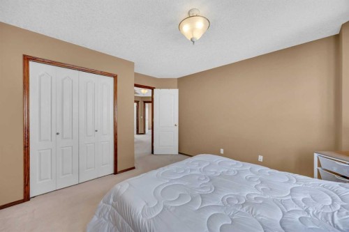 10409 Hamptons Boulevard Nw, Calgary, AB - Indoor Photo Showing Bedroom