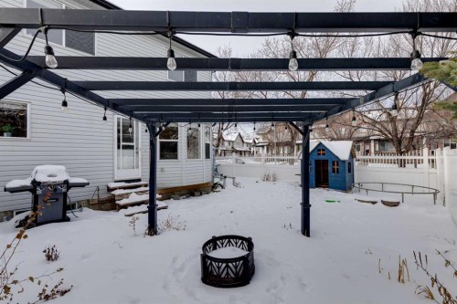 2 Everridge Villas Sw, Calgary, AB - Outdoor