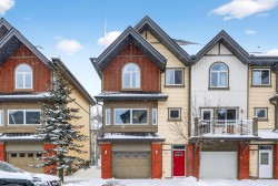 1902 Wentworth Villas SW Calgary, AB T3H 0K8