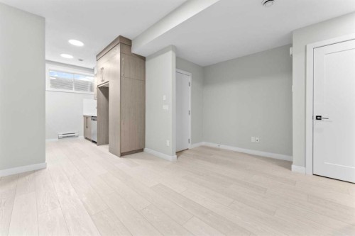 919 Walgrove Boulevard Se, Calgary, AB - Indoor Photo Showing Other Room