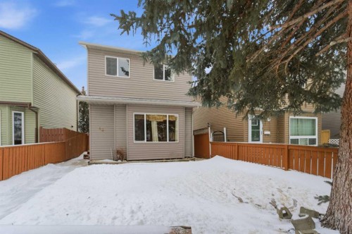 43 Martindale Court Ne, Calgary, AB - Outdoor With Exterior