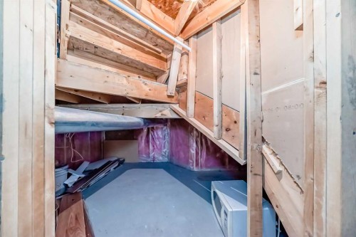 61 Citadel Hills Circle Nw, Calgary, AB - Indoor Photo Showing Other Room