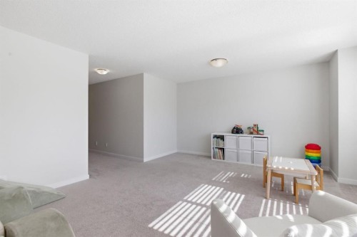 316 Sundown View, Cochrane, AB - Indoor