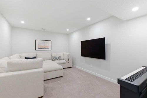 316 Sundown View, Cochrane, AB - Indoor