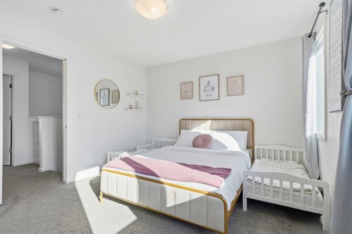 189 Mahogany Drive, Calgary, AB - Indoor Photo Showing Bedroom