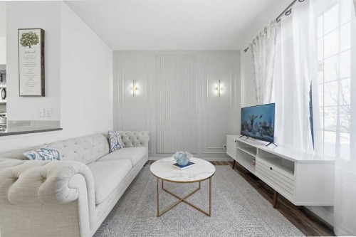 189 Mahogany Drive, Calgary, AB - Indoor Photo Showing Living Room