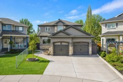 50 Chapala Crescent SE Calgary, AB T2X 3M4