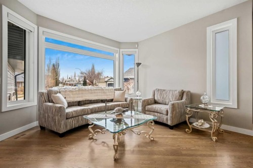 50 Chapala Crescent Se, Calgary, AB - Indoor Photo Showing Living Room