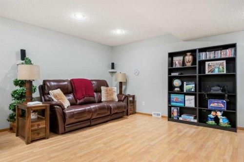 50 Chapala Crescent Se, Calgary, AB - Indoor
