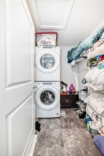 7468 202 Avenue Se, Calgary, AB - Indoor Photo Showing Laundry Room