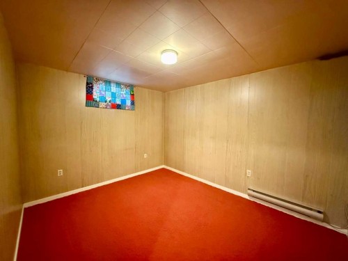 151 Fielding Drive Se, Calgary, AB - Indoor Photo Showing Other Room