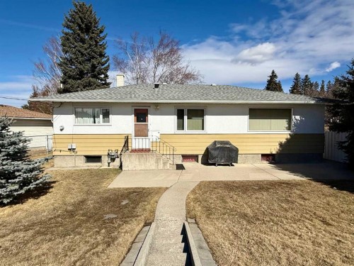 151 Fielding Drive Se, Calgary, AB - Outdoor