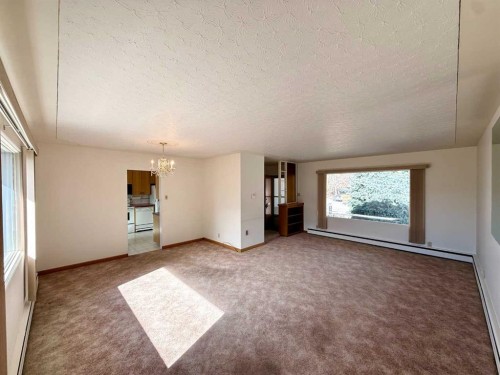 151 Fielding Drive Se, Calgary, AB - Indoor Photo Showing Other Room