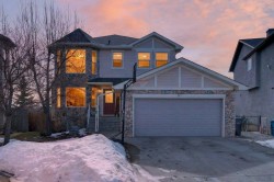 311 Crystal Shores View Okotoks, AB T1S 2H9