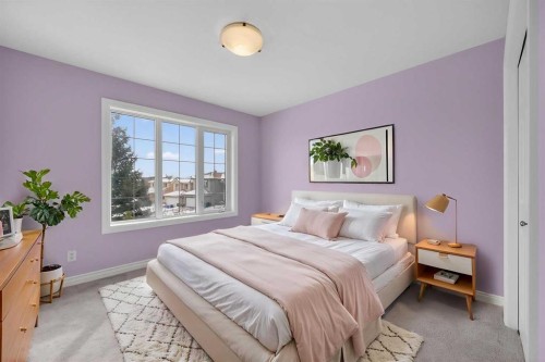 3 Hampstead Hill Nw, Calgary, AB - Indoor Photo Showing Bedroom
