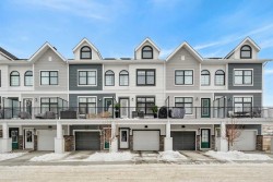 233 Les Jardins Park SE Calgary, AB T2C 5V3