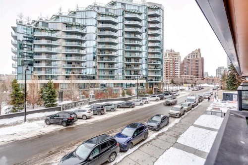214-730 2Nd Avenue Sw, Calgary, AB - Outdoor With Balcony With Facade
