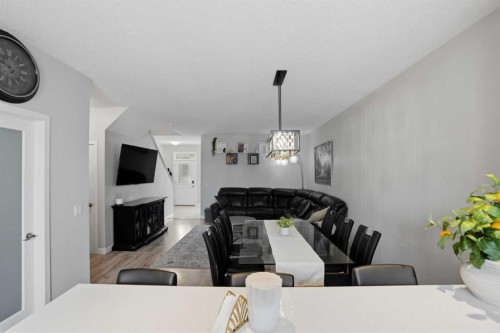 71 Masters Manor Se, Calgary, AB - Indoor Photo Showing Dining Room