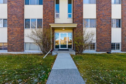 103-231 64 Avenue Nw, Calgary, AB - Outdoor
