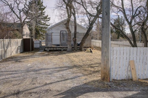 458 34 Avenue Nw, Calgary, AB - Outdoor