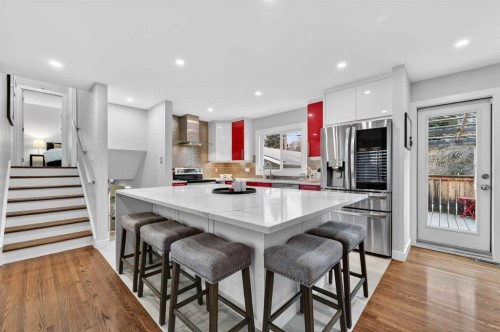 8027 Elbow Drive Sw, Calgary, AB - Indoor