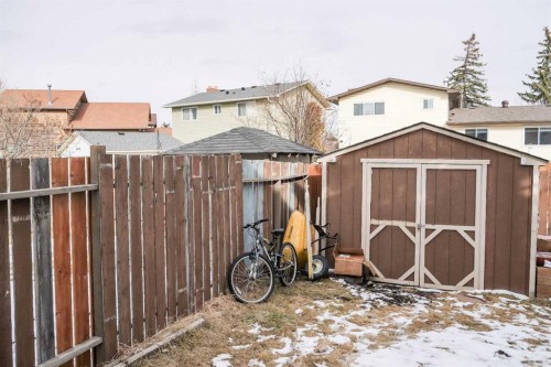 52 Templeby Way Ne, Calgary, AB - Outdoor