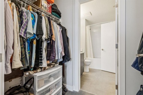 1402-95 Burma Star Road Sw, Calgary, AB - Indoor With Storage