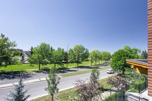 1402-95 Burma Star Road Sw, Calgary, AB - Outdoor