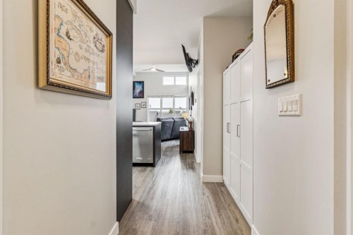 1402-95 Burma Star Road Sw, Calgary, AB - Indoor Photo Showing Other Room