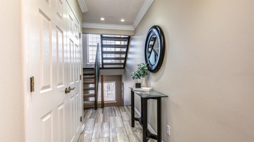 904 Patterson View Sw, Calgary, AB - Indoor Photo Showing Other Room