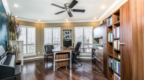 904 Patterson View Sw, Calgary, AB - Indoor Photo Showing Office