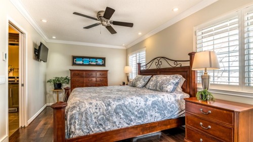 904 Patterson View Sw, Calgary, AB - Indoor Photo Showing Bedroom