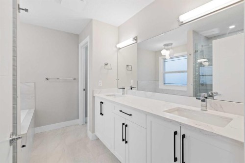 56 Bridges Drive, Langdon, AB - Indoor Photo Showing Bathroom